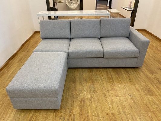 kupować Niestandardowa nowoczesna aksamitna sofa do salonu z ramą z litego drewna produkcja online
