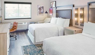 kupować Laminat w stylu amerykańskim z drewna dębowego Luksusowe meble do sypialni hotelowej dla hotelu Four Point Sheration produkcja online