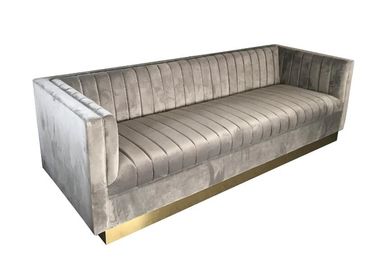 Dobra cena. Hurtownia Nowy model aksamitnej tkaniny tapicerskiej sofa do salonu na sofę ślubną do wynajęcia w Internecie